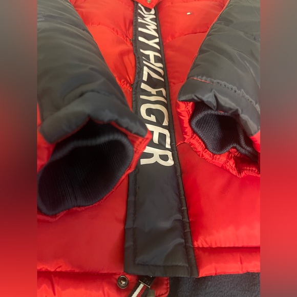 NWOT TOMMY HILFIGER KIDS' SIGNATURE HEAVYWEIGHT JACKET - Picture 7 of 14